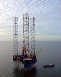Contractors continue to watch for good news from exploration efforts for deep gas in the Gulf of Mexico that could spur additional drilling demand in that market. Rowan’s Bob Palmer jackup is working in the Gulf for El Paso Corp.