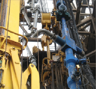 In the Gulf of Mexico, frac packs have delivered reliable and efficient completions with little pressure drop across the completion. They also have a low skin value, risking little damage to the wellbore. Above, a frac head that connects the surface treating lines to the workstring. 