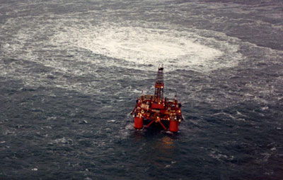 A government study of well kicks in the UK North Sea demonstrated that most during the 10 years from 1999 were caused by geological factors and largely unpreventable, but well handled.