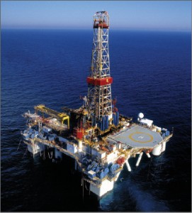 The Atwood Hunter is contracted under a rig-sharing agreement between Noble Energy and Kosmos Energy Ghana under a contract that runs through September 2012 with a one-year option.