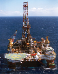 Petroserv’s fourth-generation semisubmersible, the Louisiana, is drilling development wells in Campos Basin’s Roncador field offshore Brazil. The rig has been operating for Petrobras since May 1998, drilling in several fields within the Campos Basin; its current contract lasts until May 2015. The rig can operate in more than 2,000 meters of water.