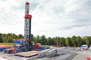  Patterson-UTI Drilling’s Rig 263, working in the Marcellus Shale in Pennsylvania, is one of the company’s new-generation APEX-XK 1000 rigs designed with more clearance in the substructure to accommodate a walking system. The rigs can walk in any direction from well to well in 45 minutes, with all the drill pipe racked in the derrick.