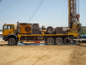 Far East Energy also uses US-manufactured truck-mounted hydraulic rigs on its CBM projects. The units can rig-up and drill approximately 40% faster than more conventional rigs, the company believes. Far East drilled 65 wells between January and July this year. “There were 25 wells spudded in June alone. That’s almost one a day, a 300-per-year pace,” said Michael McElwrath, Far East Energy CEO.