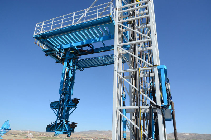 <a href='https://www.ruidapetroleum.com/product/category/Drilling-Rig-and-Workover-Rig'>workover rig</a> tripping pipe brands