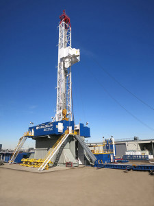 Nabors AC Rig 127 uses a stomper moving system on a multiwell pad in Alberta. Of the 57 drilling rigs actively marketed by Nabors throughout Canada, 20 have walking systems.