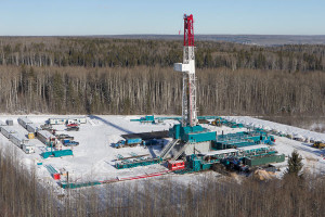 Trinidad Rig 37, a 1,500-hp AC triple rig built in 2012, is drilling in the Duvernay in British Columbia. The company said it’s seeing higher demand for higher-spec rigs because operators are seeking cost-efficient operations in this soft market.