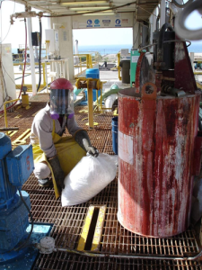 Many companies in the drilling industry still use traditional techniques for mixing caustic soda. This includes using 55-gal barrels with connected paddles to facilitate the mixing operation. Some drilling companies, however, have upgraded their units by adding an electrical motor for agitation purposes, instead of using manual handles.